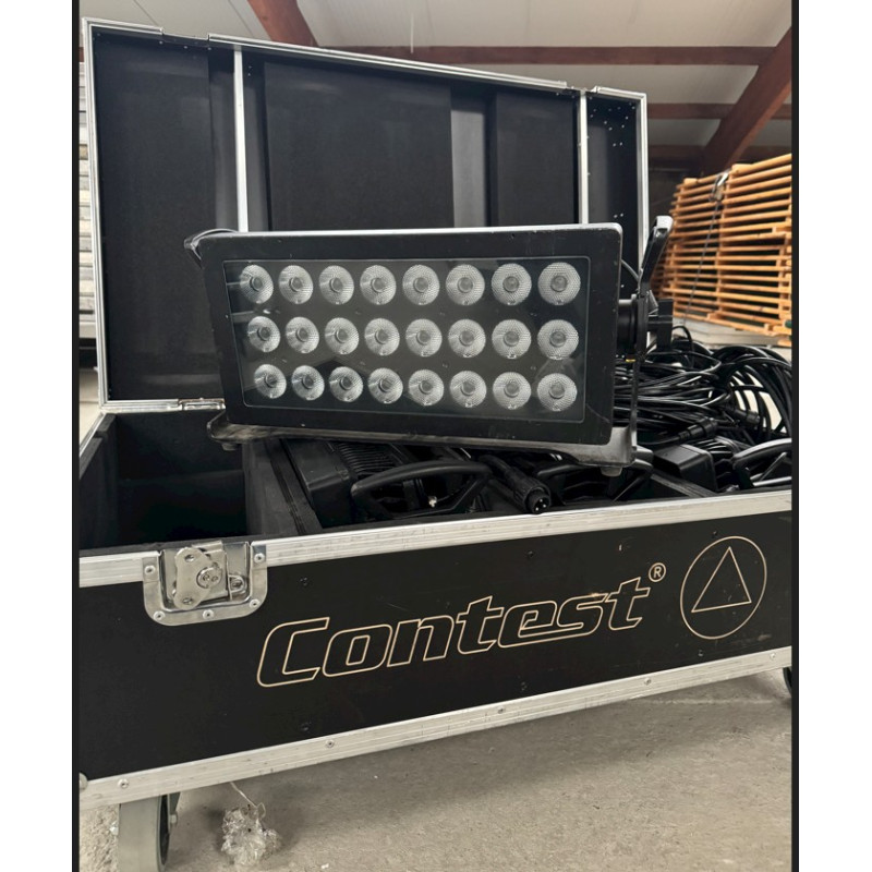 LOT DE 4 IPANEL24X10QC CONTEST + 1 FLIGHT CASE - OCCASION LOT DE 4 IPANEL24X10QC CONTEST + 1 FLIGHT CASE - OCCASION