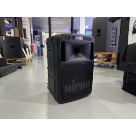 ENCEINTE SUR BATTERIE MIPRO + 2 MICRO HF MAIN + 1 SERRE TETE - OCCASION