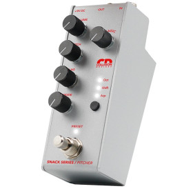 COLLISION DEVICES SNACK PITCHER