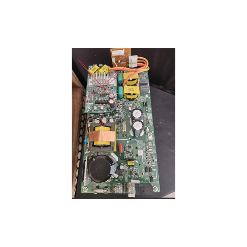 MODULE PRINCIPAL SUR ENCEINTE DZR12 YAMAHA